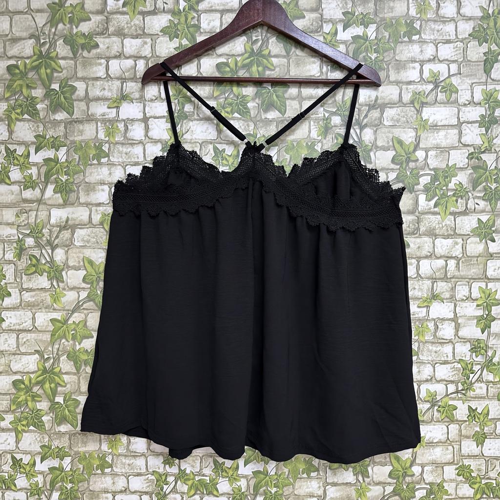 Women V Neck Lace Trim Spaghetti Strap Tank Top Lightweight Loose Fit Summer Casual Blouse Soft Fabric Sleeveless Shirt