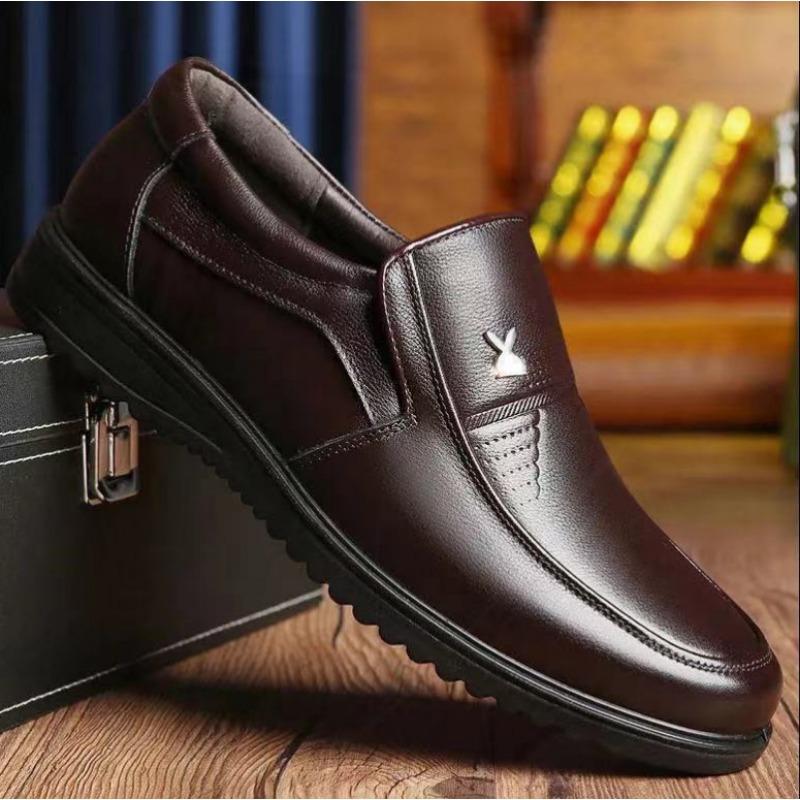 

Трендовая повседневная обувь на доске, мужская кожаная обувь, весенняя новинка, дышащая повседневная обувь, мужская обувь 44 коричневый