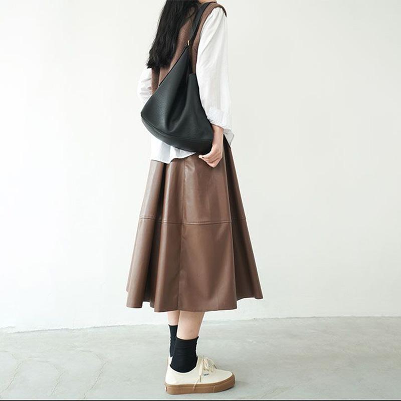 Женская матовая юбка из искусственной кожи в стиле ретро — фото 12