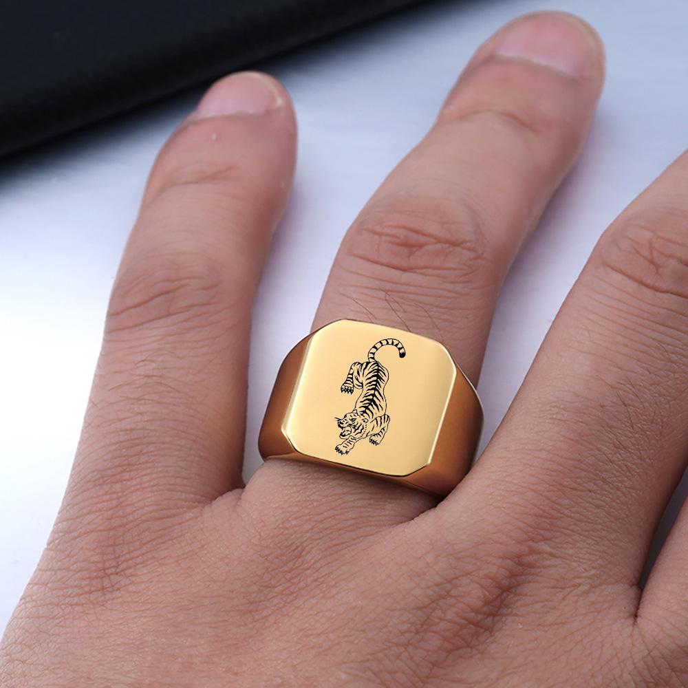 Retro European-American Style 18MM Laser Engraved Tiger Stainless Steel Ring for Women