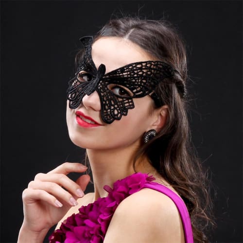 YIXINLYMY Lace Eye Masks, 4-Pack, Venetian Eye Masks with Phoenix, Butterfly, and Peacock Designs, Perfect for Cosplay, Balls, Costumes, Theater, Perf