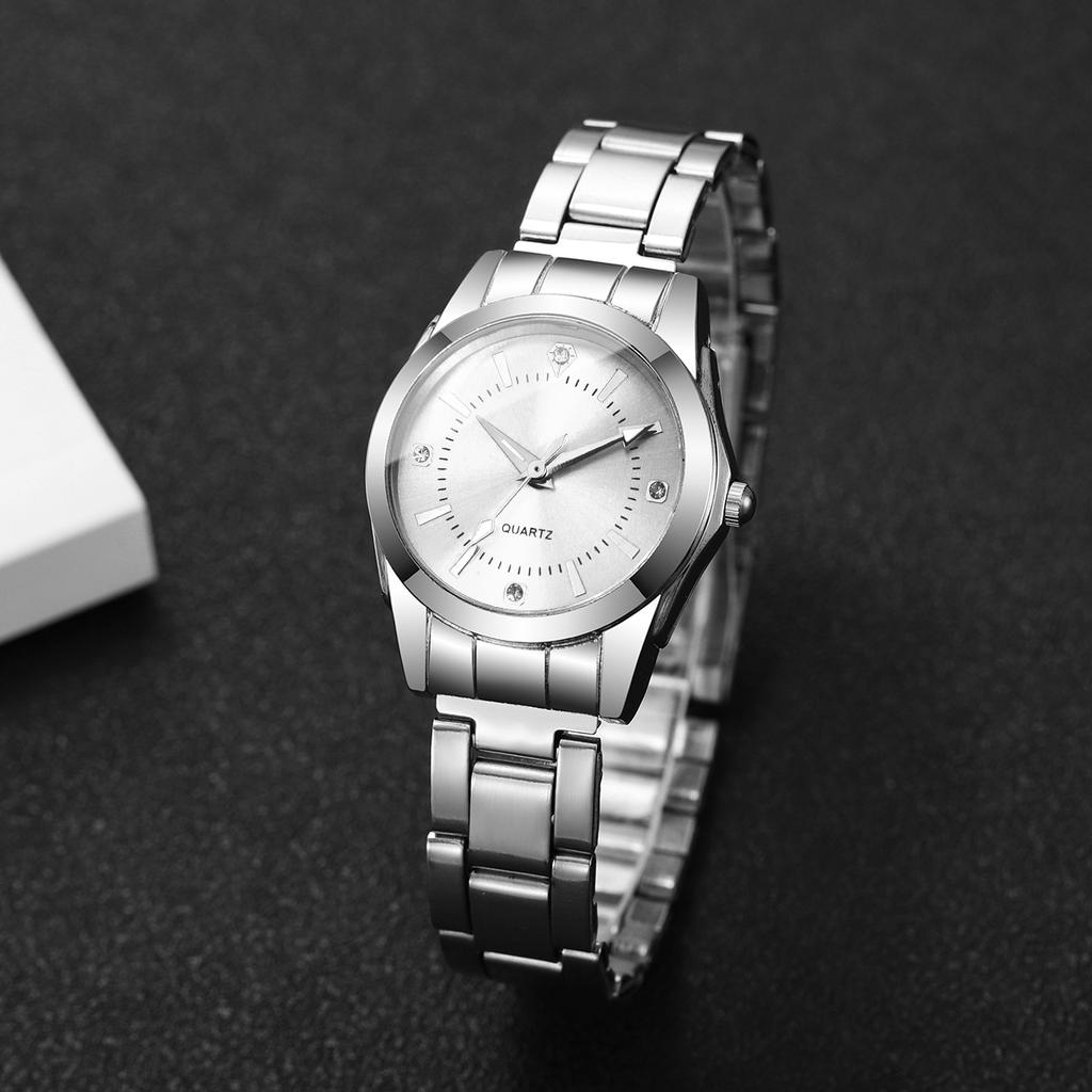 5 Stück Damen Uhr Einfach Mode Zifferblatt Klassischer Trend Elegantes Temperament Quarz Uhr Kombinationsset ( Box nicht im Lieferumfang enthalten )
