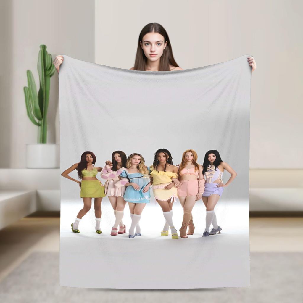 Girl Group K-Katseye Blanket  Warm Soft Novelty Plush Throw Blanket For Boy Girl Couch Chair Flannel Bedspread Bed Cover