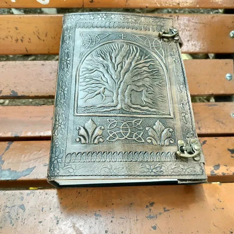 Extra Large 600 Pages Leather Journal, Tree Life Journal, Handmade Tree Notebook
