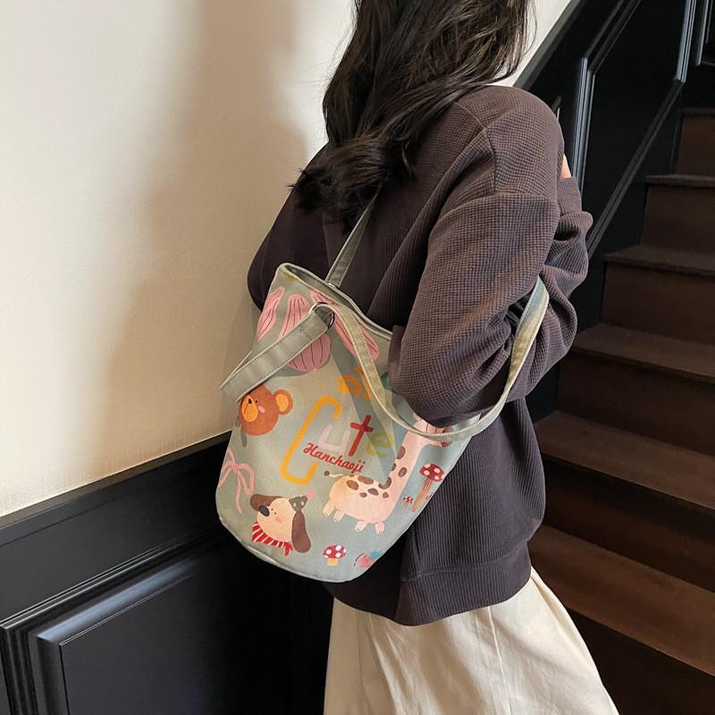Cartoon Bucket Cloth Bag Women's Large Capacity Commuting Shoulder Cute Bear Armpit Casual Travel Handbag