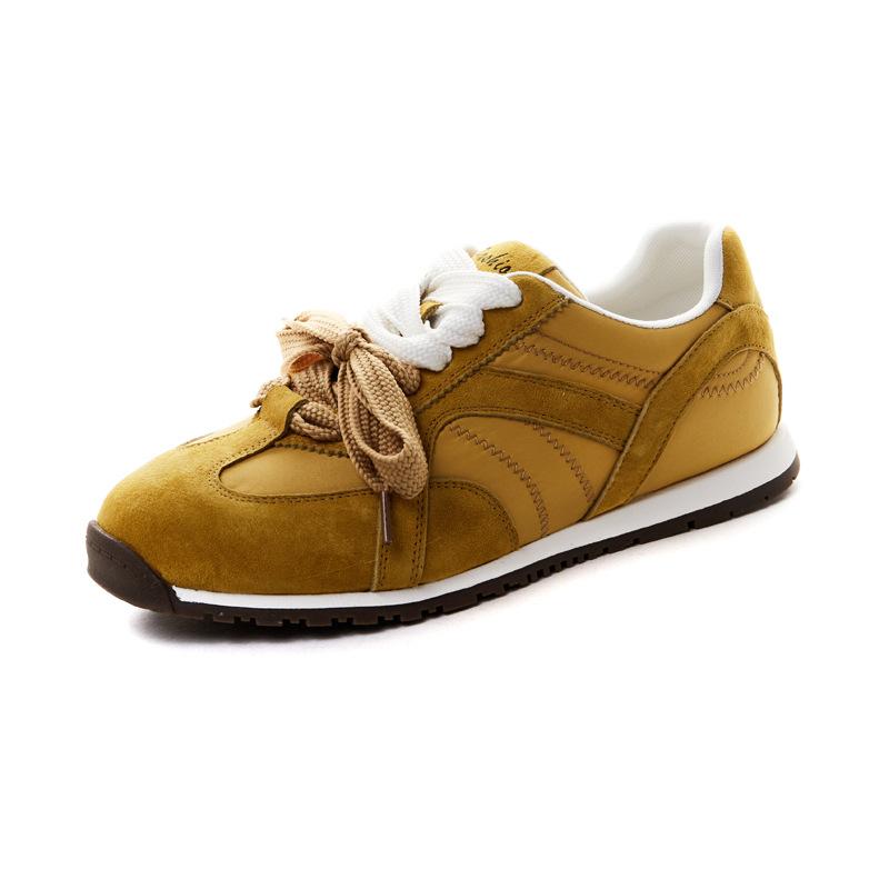 Leather women's new soft-soled casual shoes lightweight versatile sports shoes fashion board shoes