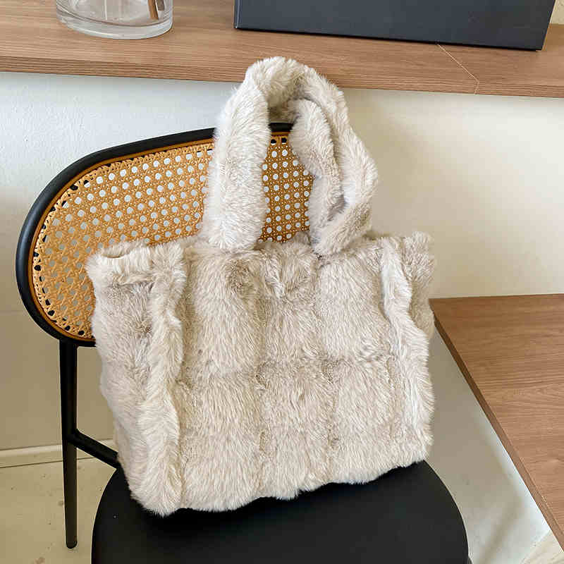 

Осенне-зимняя сумка-тоут из меха, повседневная, универсальная, большая вместимость, плюшевые сумки на одно плечо, темпераментные, элегантные женские сумки