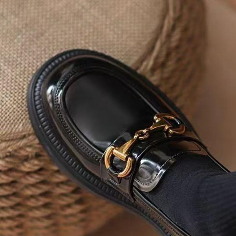 Damskie skórzane buty w stylu brytyjskim, damskie buty codzienne, wysoka jakość, metalowa dekoracja, buty na grubej podeszwie, modne oksfordki projektanta