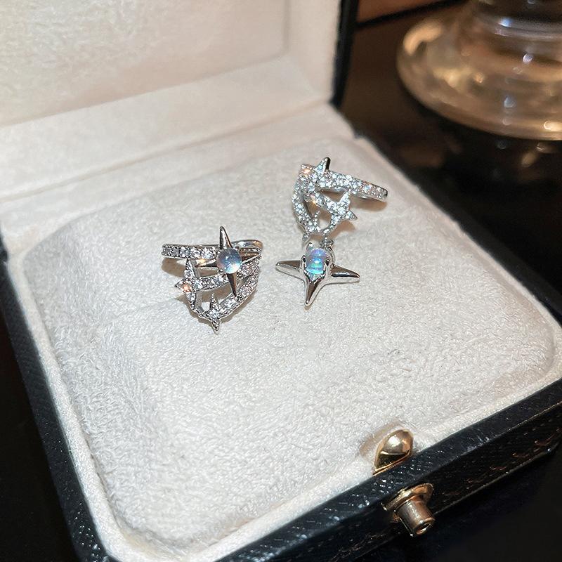 Fashionable And Exquisite Inlaid Zircon Star Without Perforation Ear Bone Clip Neutral Creative Asymmetrical Party Jewelry Gift