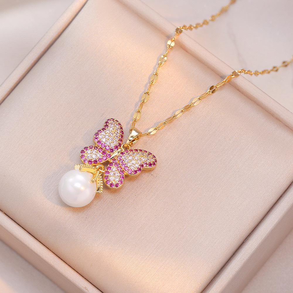 Butterfly Necklace with Color-Retaining Zircon - Fashionable, Versatile Women's Jewelry Accessory.