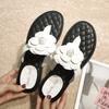 Fashion Brand Camellia Flower Slippers Women White Leather Flip Flops Metal Camellia Floral Flat Sandalias Mujer Ladies Outdoor Slides