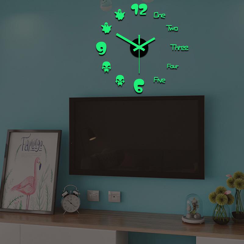 European Style Luminous Silent Wall Clock - Modern High-End Bedroom Decor