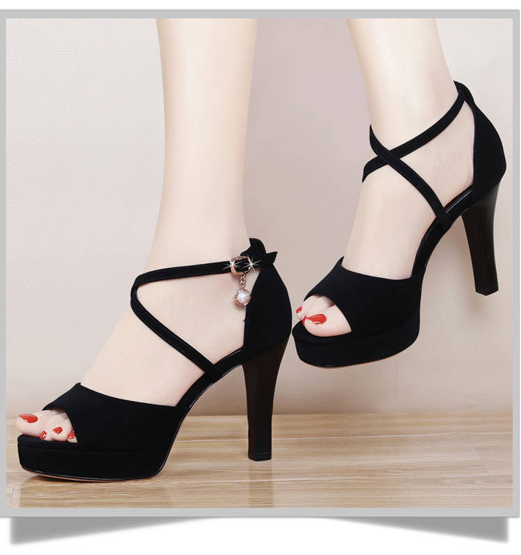 2019 Summer Womens Fashion Slipon Low Heel Sandals With Antislip Rubber Sole For Office Wear