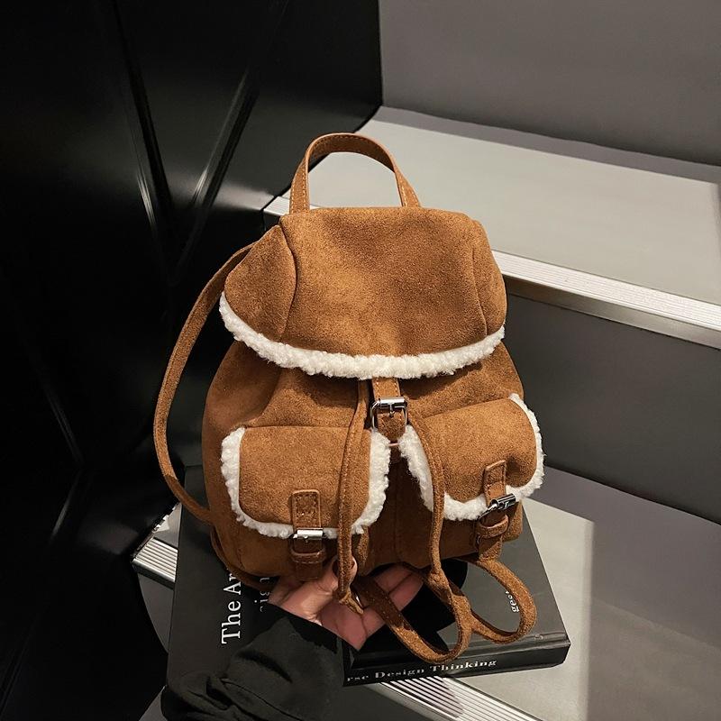 Schoolbag Suede Backpack Bag Women's 1011 New Autumn and Winter Korean Version Niche Lamb Wool Backpack Temperament Commuting Light Schoolbag
