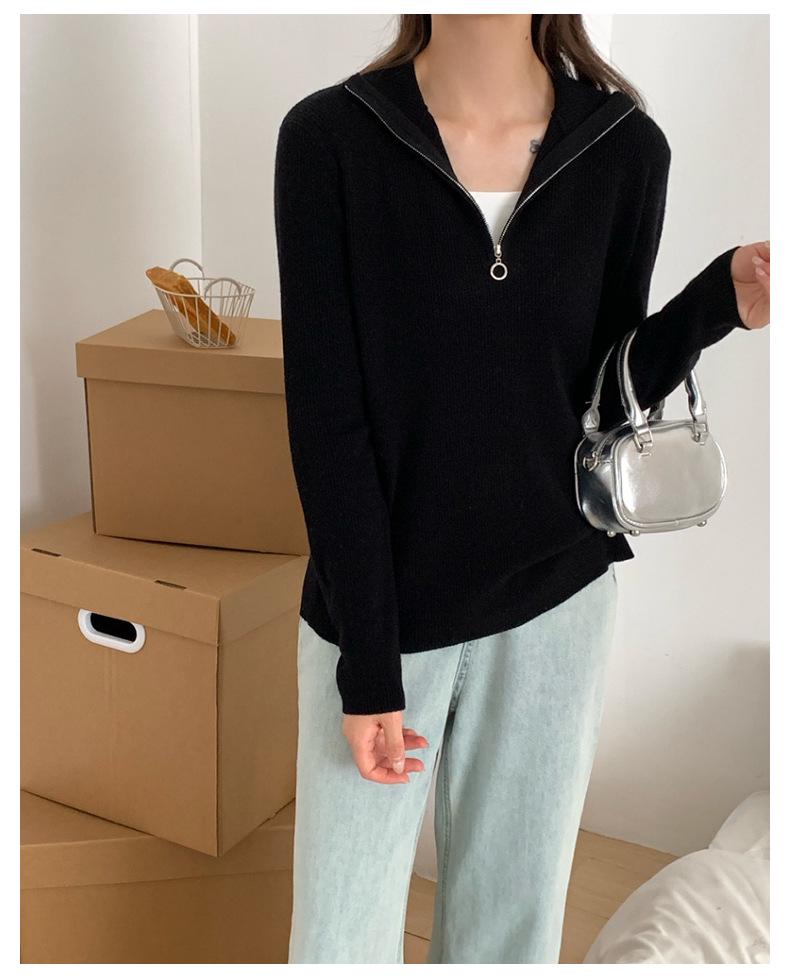Women's Merino Wool Pullover: Soft, Loose Knitwear with Zipper Half-High Neck, Perfect for Autumn/Winter Layering.