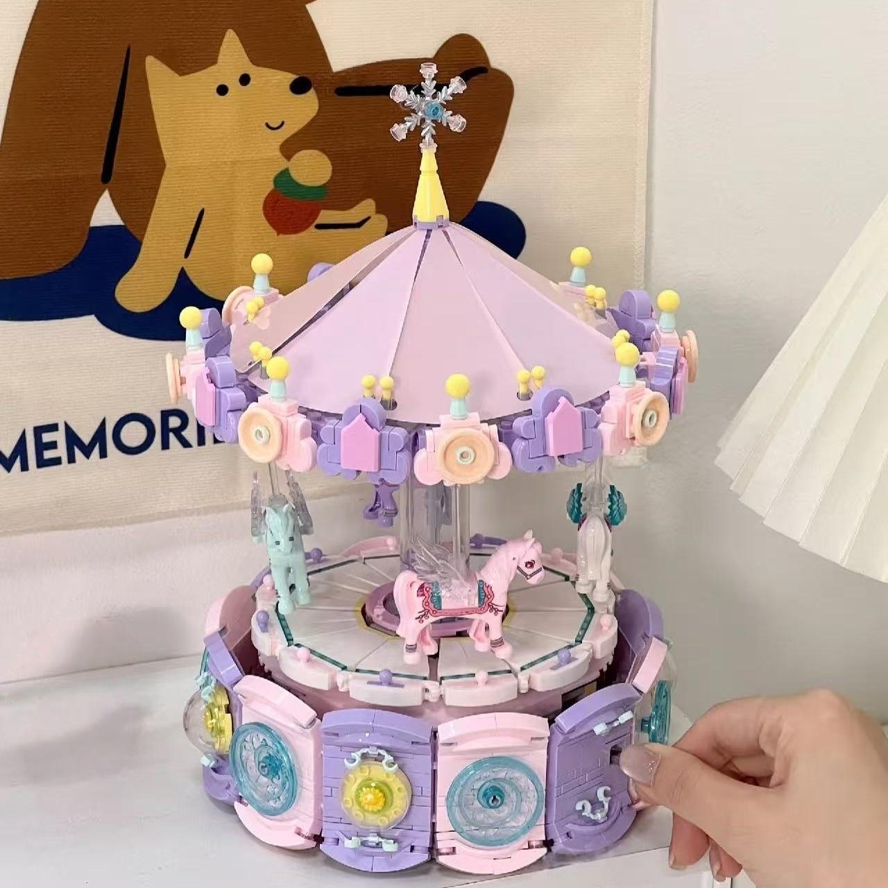 

Carousel Building Block Set, Amusement Park Theme, Exquisite Desktop Decoration, Suitable For Gifting To Family Or Female Friends, The Perfect Gift S
