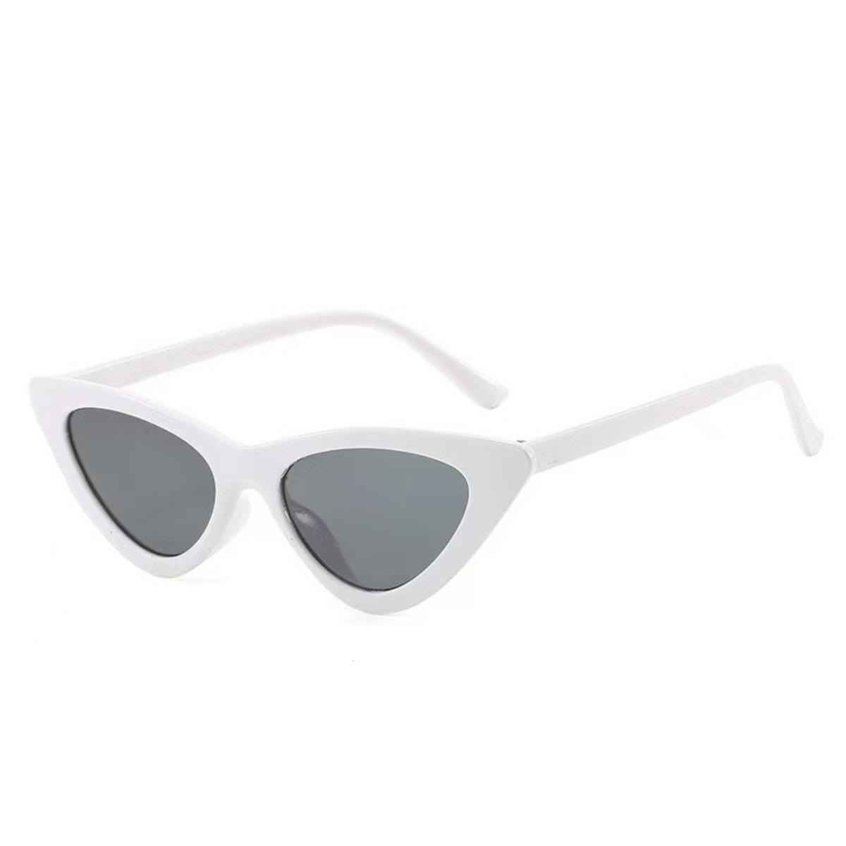 

Cat Eye Sunglasses for Women Small Frame UV400 Protection Lightweight Vintage Outdoor Beach Driving Fashion Accessories 1PC WHITE
