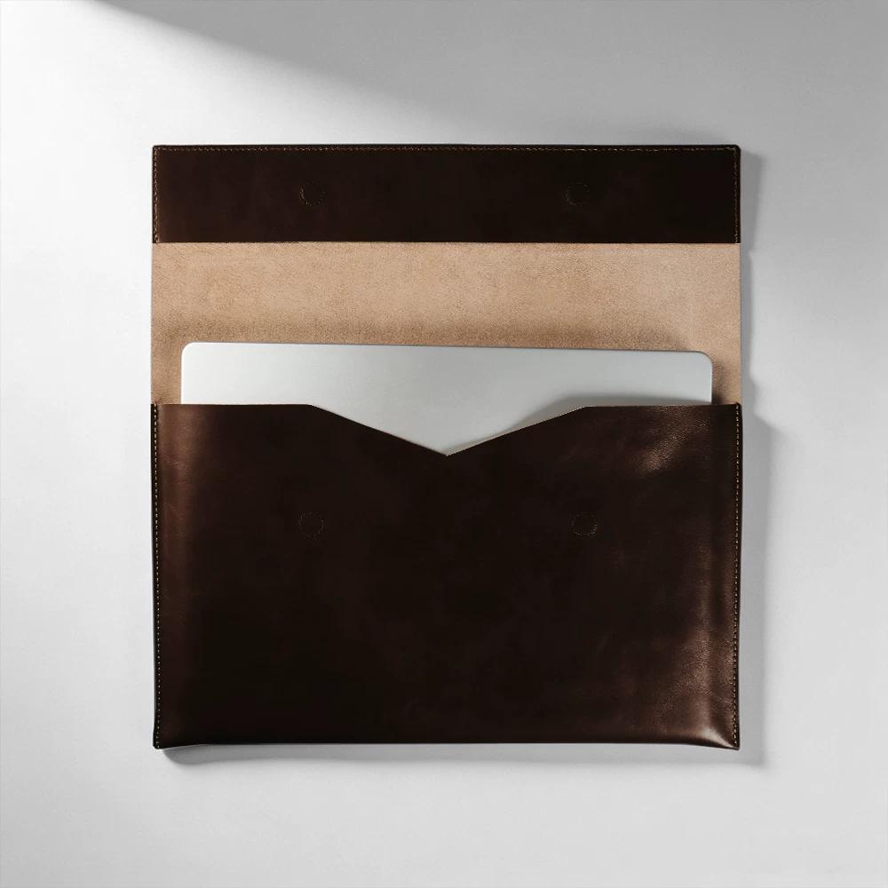Genuine Leather Waxed Oil Texture Laptop Case for MacBook Pro 14 16 M5 M4 New Business Simple Cowhide Full Coverage Shockproof Protective Cover