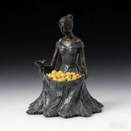 Leaf Fairy Bird Feeder Resin Goddess Figurine Birdseed Holder Outdoor Bird Feeder for Garden Backyard Balcony Porch Decoration