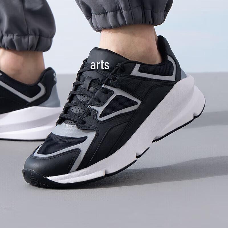 Under Armour Unisex Low-Top Casual Shoes EU 42.5