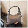 New first-layer dumpling bag niche design fashionable versatile underarm bag high-end single shoulder messenger bag