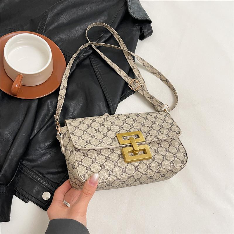 Premium Foreign Retro Underarm Bag 2025 Spring New Small Square Bag Shoulder Bag Portable Women's Bag