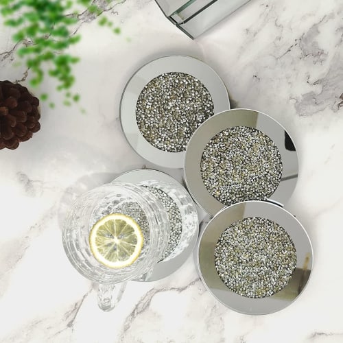 GIMORRTO Glass Mirror Coasters, 4 Pieces, Crushed Diamond Round 4 Inch, Cup Mats, Tabletop Decor, Bar Tools, Dining Table
