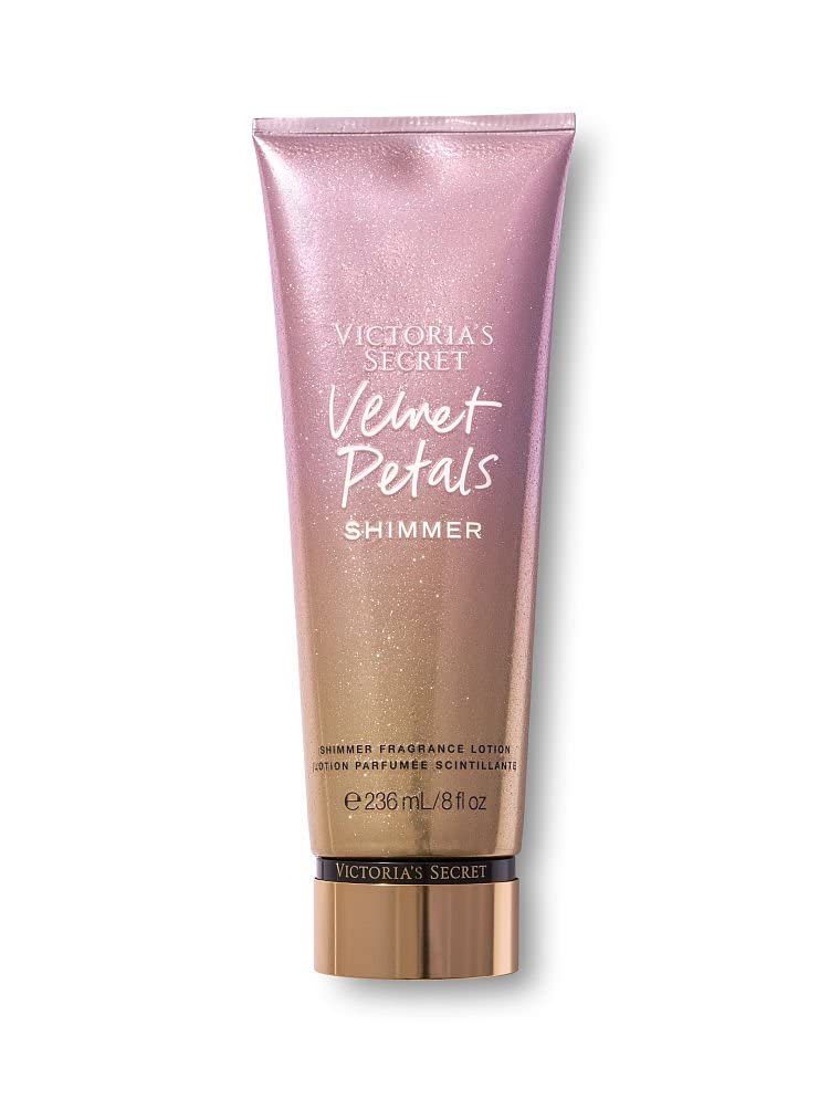 

SECRET Velvet Petals Body Shimmer Lotion VICTORIA S