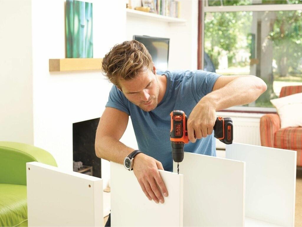 Дрель-шуруповёрт Black & Decker BDCDD12