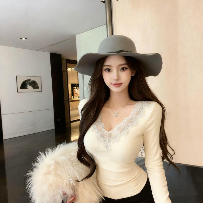

Premium V-neck Lace Base Layer Women s Long Sleeve Shirt with Built-in Bra Pads; Thick, Warm, Perfect for Autumn/Winter Layering. M белый