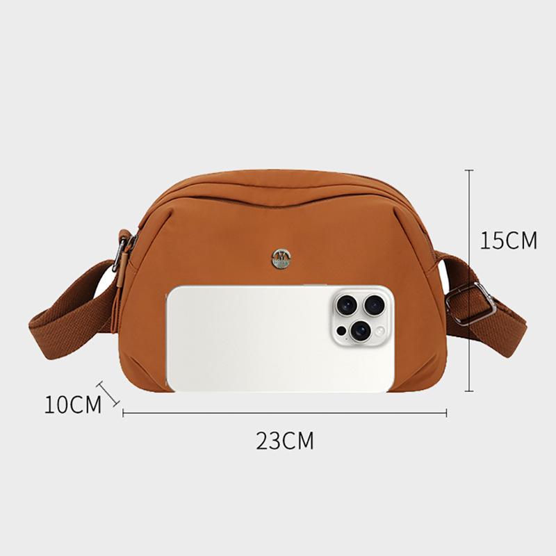 Small Bag Women's Casual Versatile Commuter Fashion Messenger Bag One Shoulder Mobile Phone Simple and Lightweight Small Bag