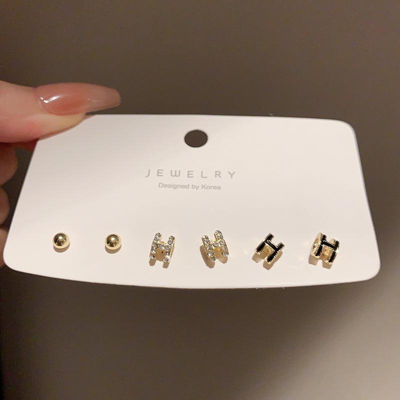 Love flower butterfly earrings fresh and sweet girl heart stud earrings set simple design earrings