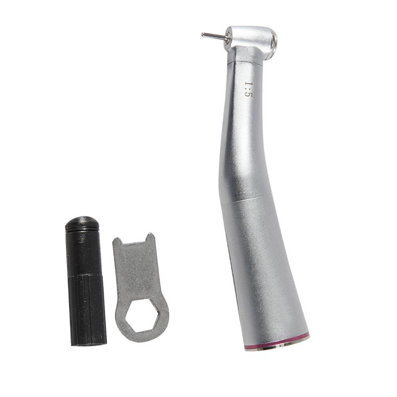 

1:5 Стоматологическая кнопка Внутренняя скорость распыления, увеличивающая угловой наконечник серебряный