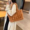 Large Capacity Plush Bag Women'S Shoulder Handheld Underarm Bag Commuter Plush Tote Bag