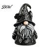 Mysterious Faceless Gnome Ornament Halloween Gothic Resin Figurine, Dark Wizard Doll for Artistic Dwarf Desk Shelf, Spooky Home Decor Ornament, Trick