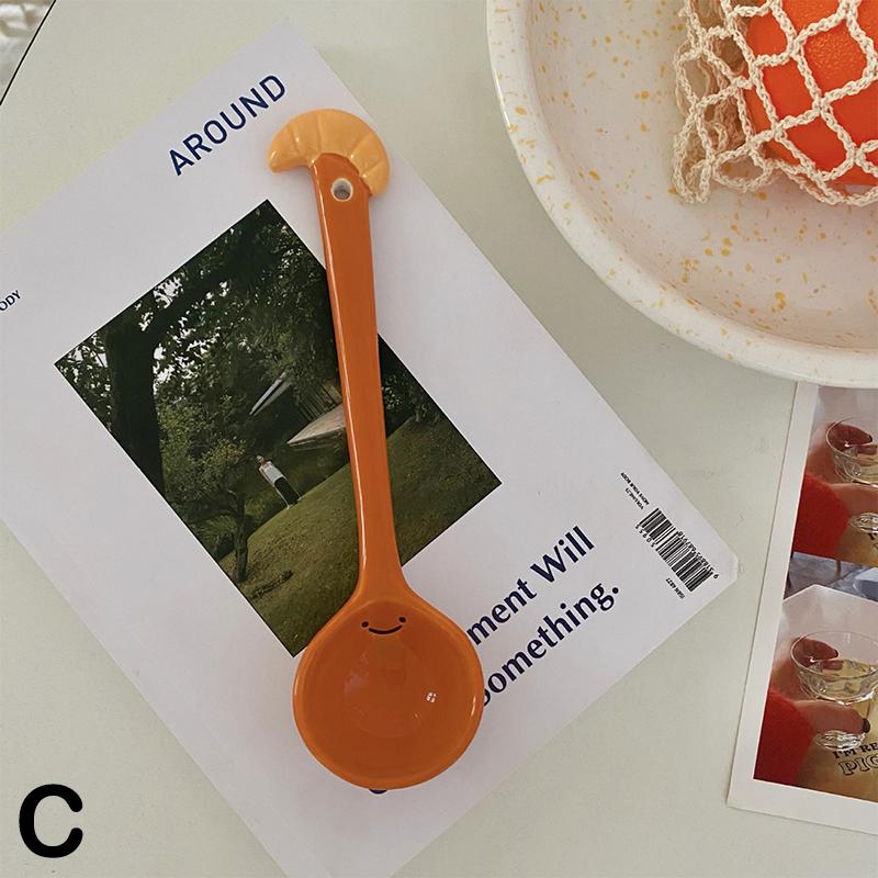 Porcelánový Jazyk Barva Vysoká Úroveň Vzhledu Keramická Lžíce Domácí Sada Polévkových Lžic Dlouhá Rukojeť Jídelní Lžíce Lehce Naběračka