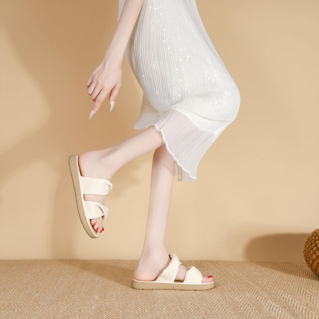 Yuanlitong Platform Slippers Women Wear High-end Korean Version Sandals with Folds Women's Shoes Soft Soles Are Not Tired