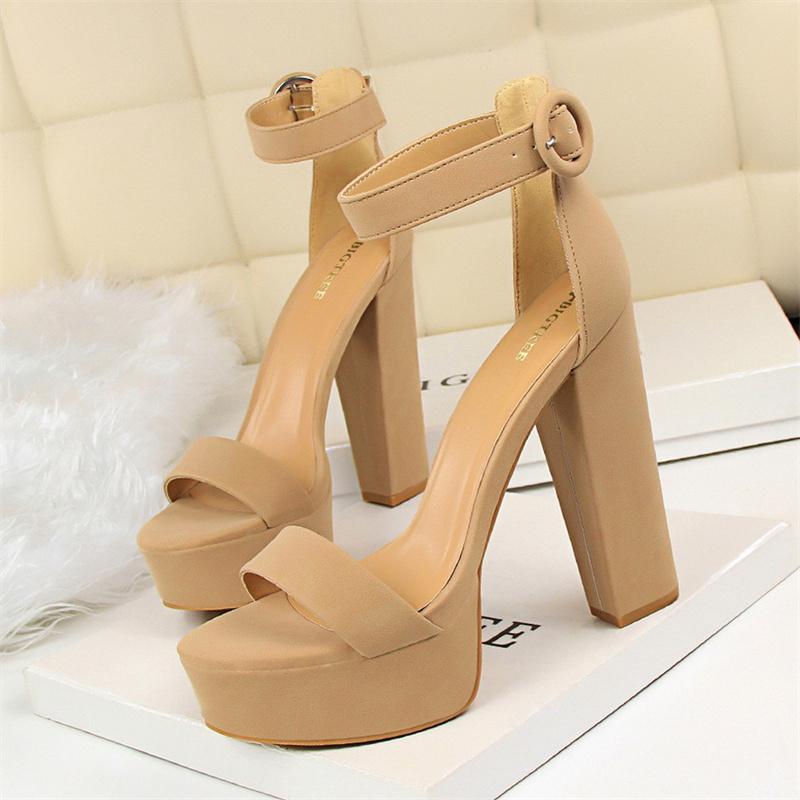 

Fashion New Fashion Simple Comfort Women Platform High Heels Sandals Summer Peep Toe Party Wedding Pumps Buckle Slimming Shoes 34