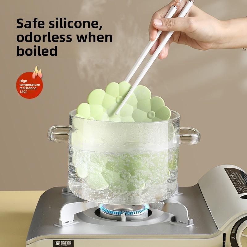 Silicone Heat Resistant Table Coaster With Nonslip Design For Home Use