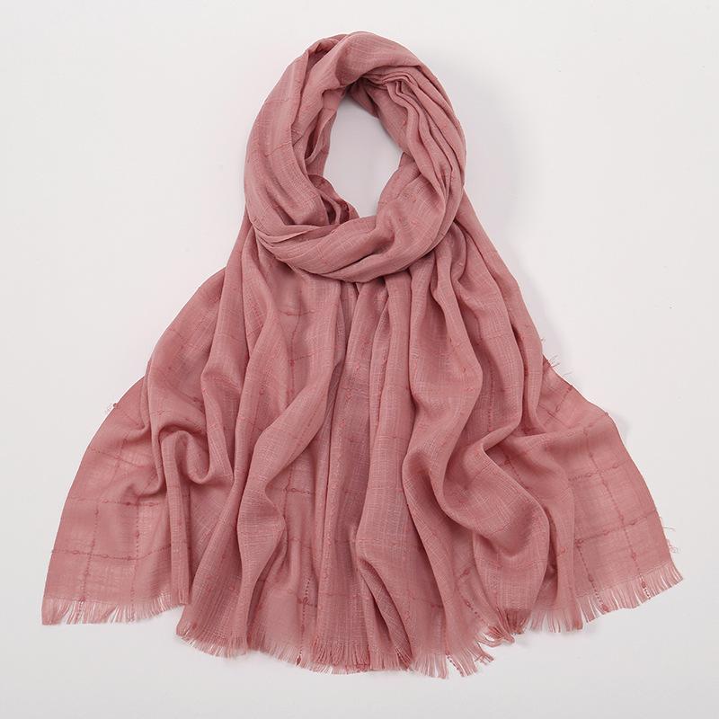 Fashion Cotton Viscose Scarf Wrinkle Plaid Pom Pom Fringe Shawls and Wraps Autumn Echarpe Pashmina Bufanda Muslim Sjaal 180*70Cm
