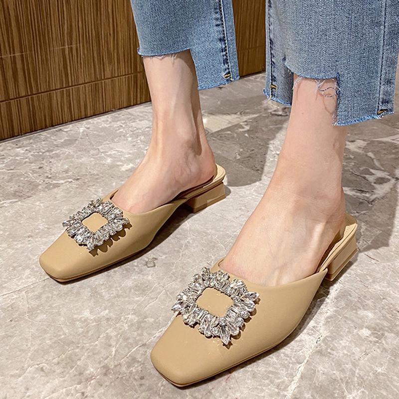 Fashion Luxury Rhinestone Buckle Slippers Woman Thick Low Heels Shoes Square Cover Toe Mules Femme Outside&House Slides Crystal Sandals