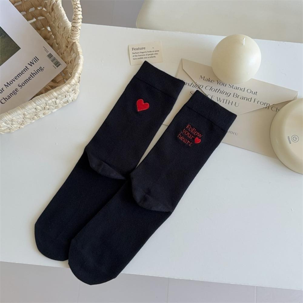 Embroidery Heart Mid-tube Socks Trendy Letter Winter Socks Fashion Knitted Socks Winter чёрный