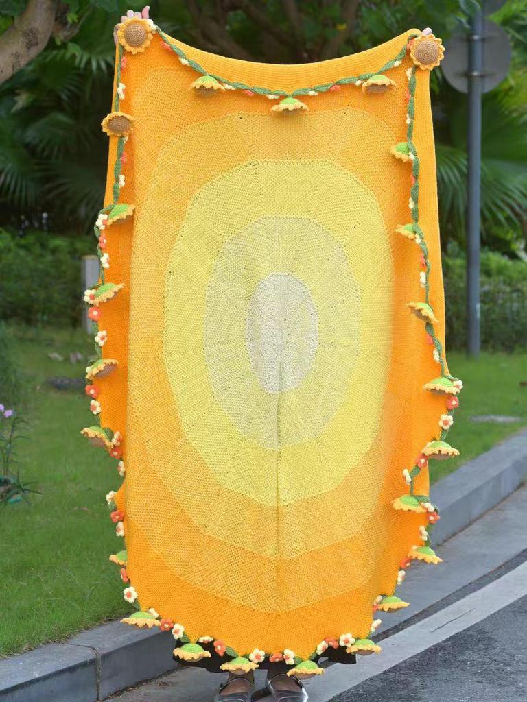 Handmade Knitted Rose Bouquet Round Crochet Flower Blanket