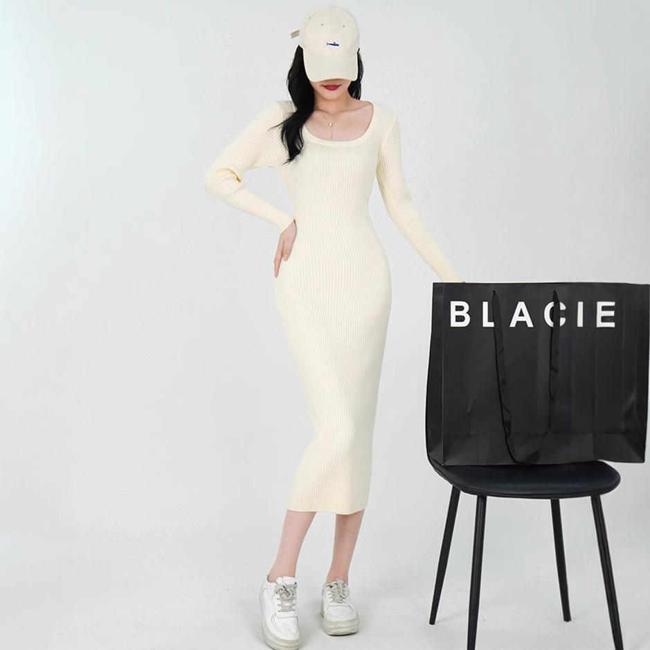 Temperament Elegant Style Knitted Dress Autumn and Winter U-neck Long-sleeved Slim-fitting Long Knee-bottom Sweater Skirt Women