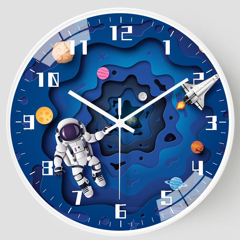 Creative Astronaut Children's Silent Wall Clock: Ideal for Bedrooms & Living Rooms