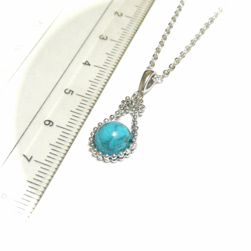 [Horseshoe Motif] Turquoise (8mm Round Bead) Pendant Necklace