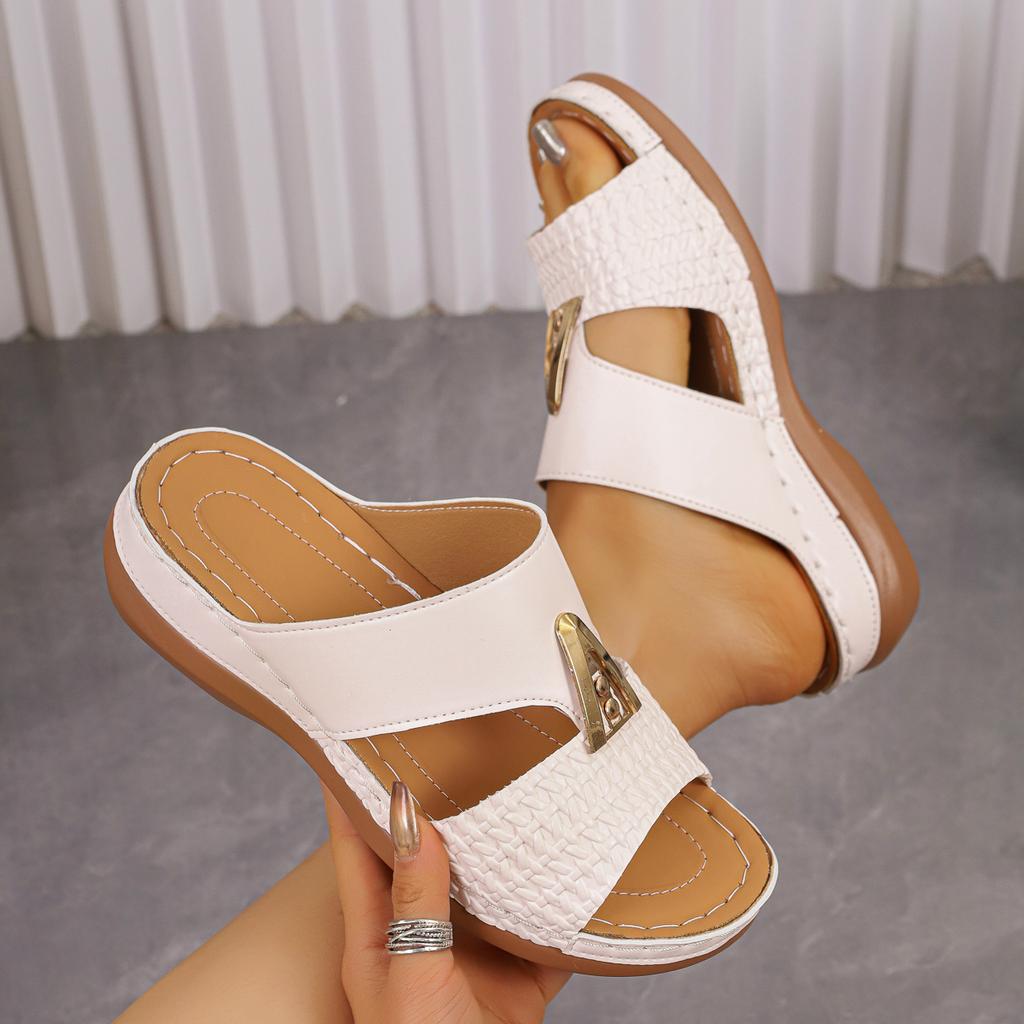 Women Slippers Roman Style Platform Sandals Summer Casual Large Size Slippers Slip-On Hollow Out Casual Flats Shoes Slides Women