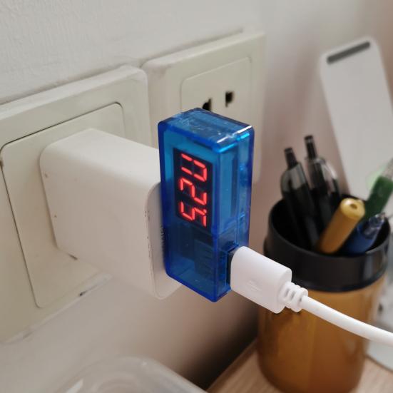 Universal Phone Battery Optimizer Smart Repair Tool for Battery Aging & Performance Fast Low-Temperature Recovery Real-Time Ammeter Voltage Monitor