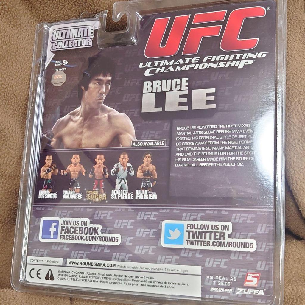 [USED] Round 5 UFC Bruce Lee figure, free shipping