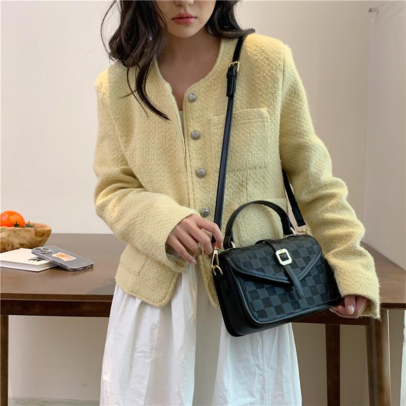 Senior sense of retro small bag female  new popular pop tide plaid crossbody bag fashion trend small square bag